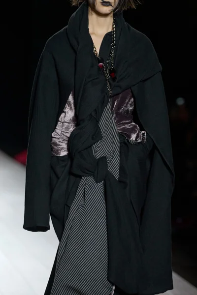 Look 6